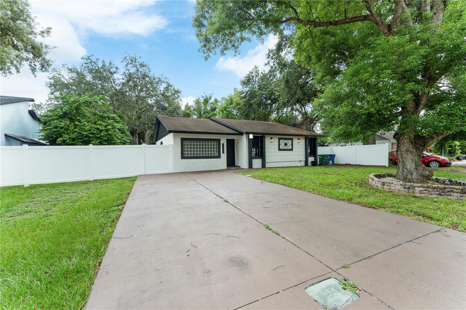 Details for 1422 Wood Street, TAMPA, FL 33604