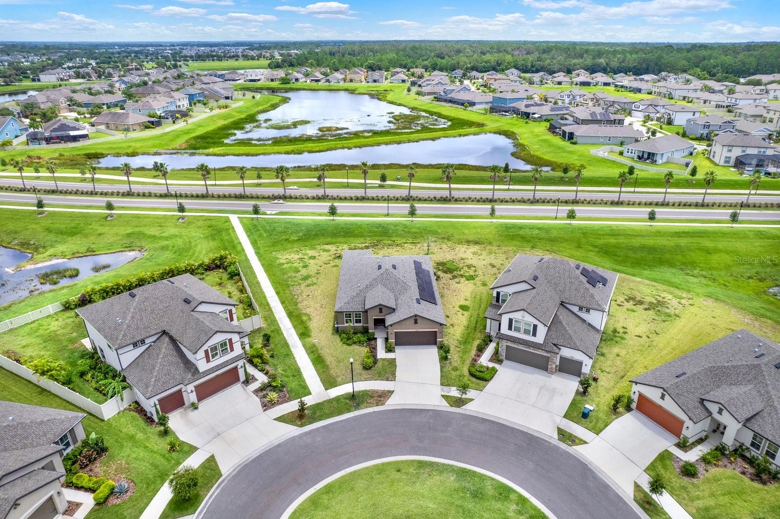 Image 3 of 29 For 11825 Bluegrass Field Court