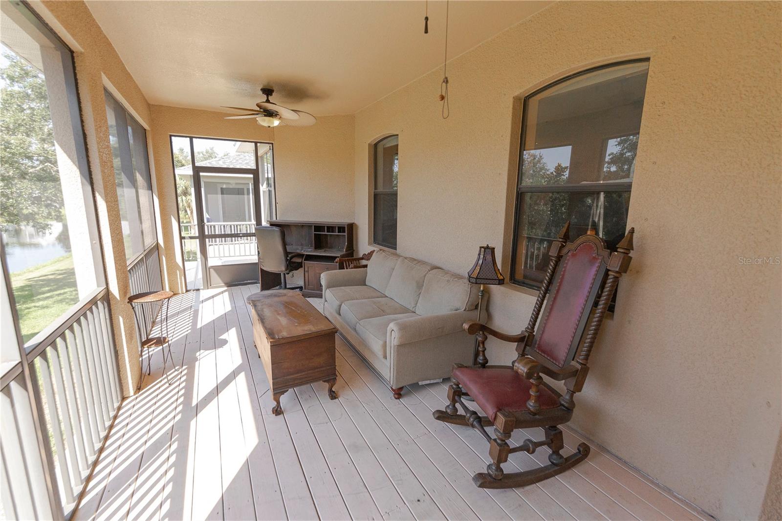 Listing photo id 10 for 1134 Pointe Alexis Drive