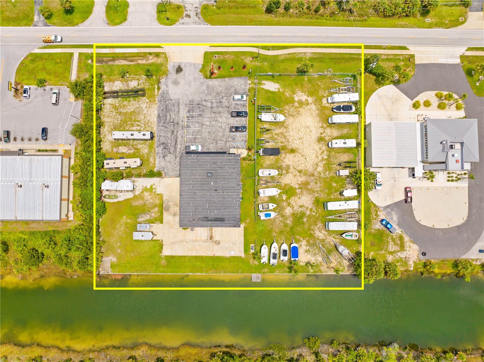 Listing photo id 82 for 4001 Shoal Line Boulevard