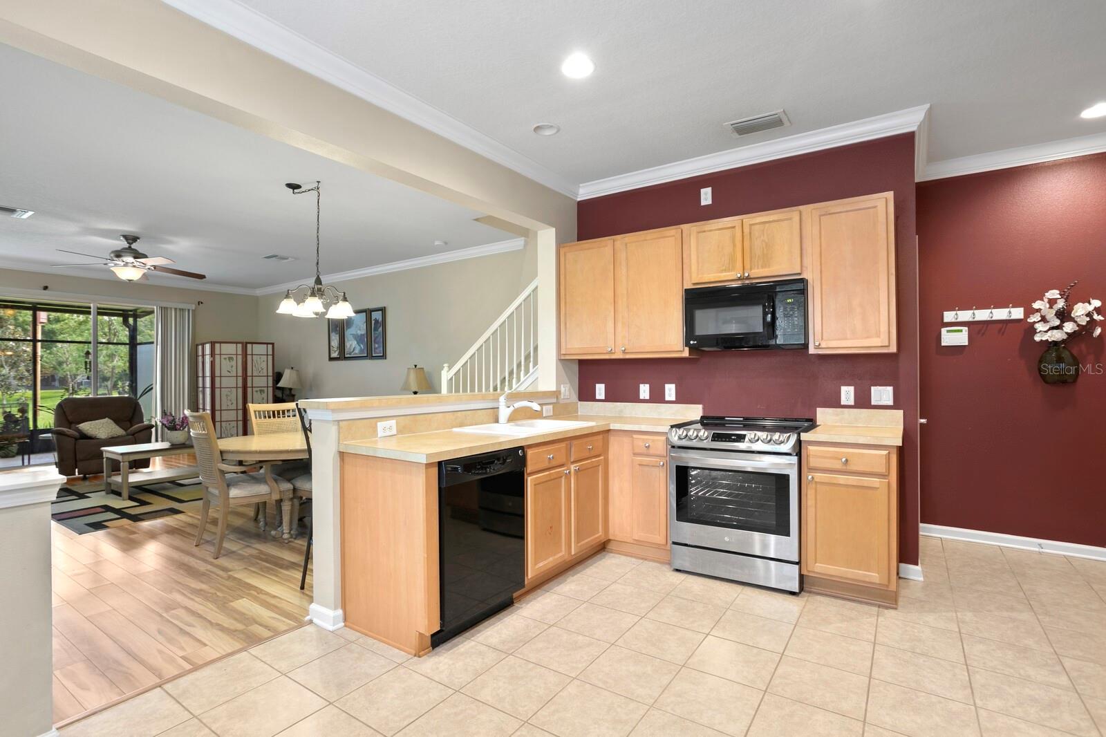 Image 18 of 63 For 6806 Charlotte Harbor Way