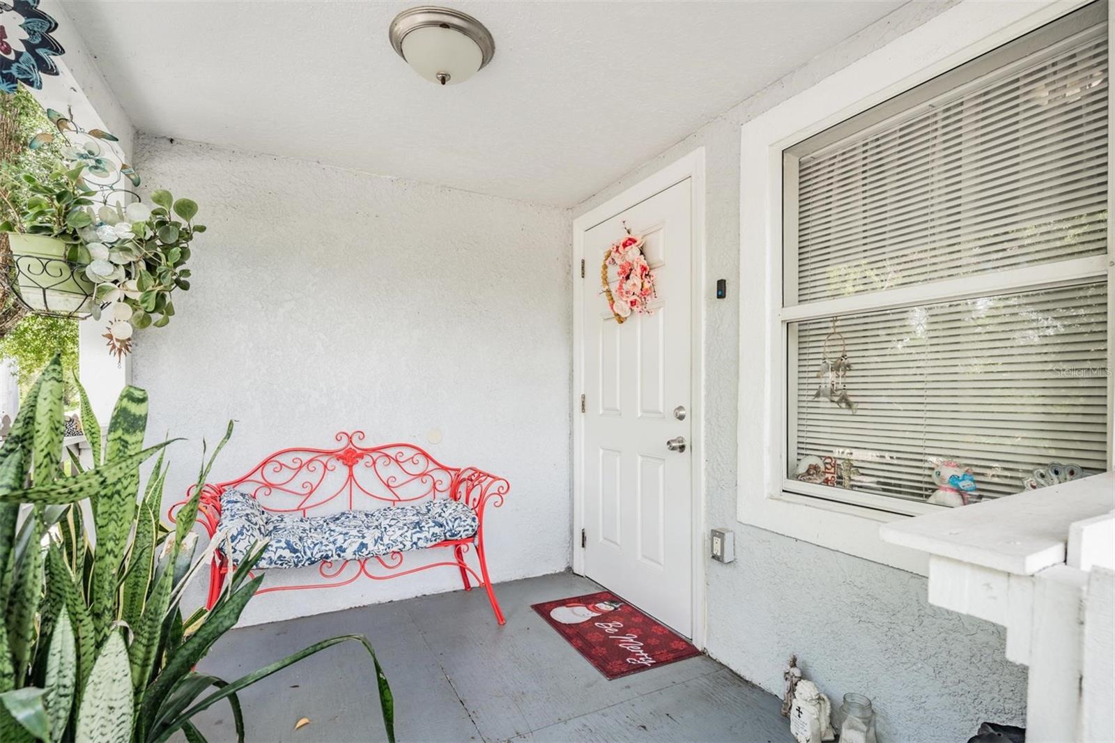 Listing photo id 1 for 3417 Diana Street