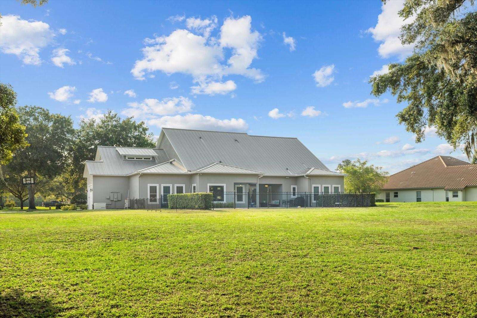 Image 86 of 98 For 16119 Suncrest Shores Drive