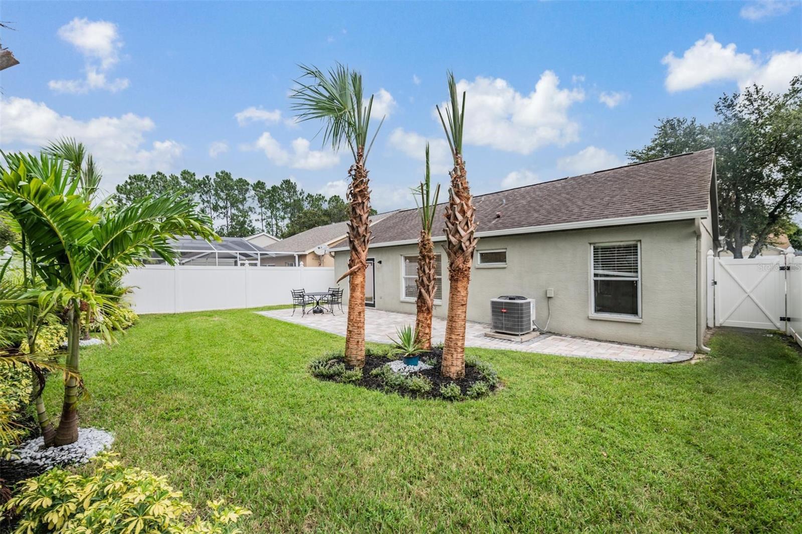 Listing photo id 28 for 4208 Pine Isle Drive