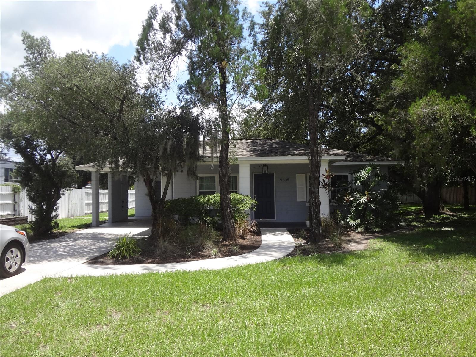 Details for 5305 Whiteway Drive, TEMPLE TERRACE, FL 33617