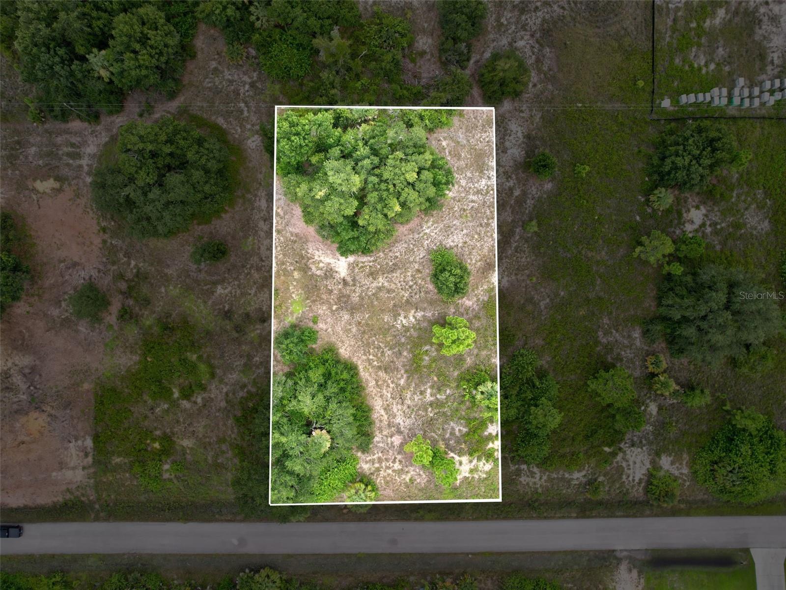 Image 3 of 6 For 1812 Leroy Avenue