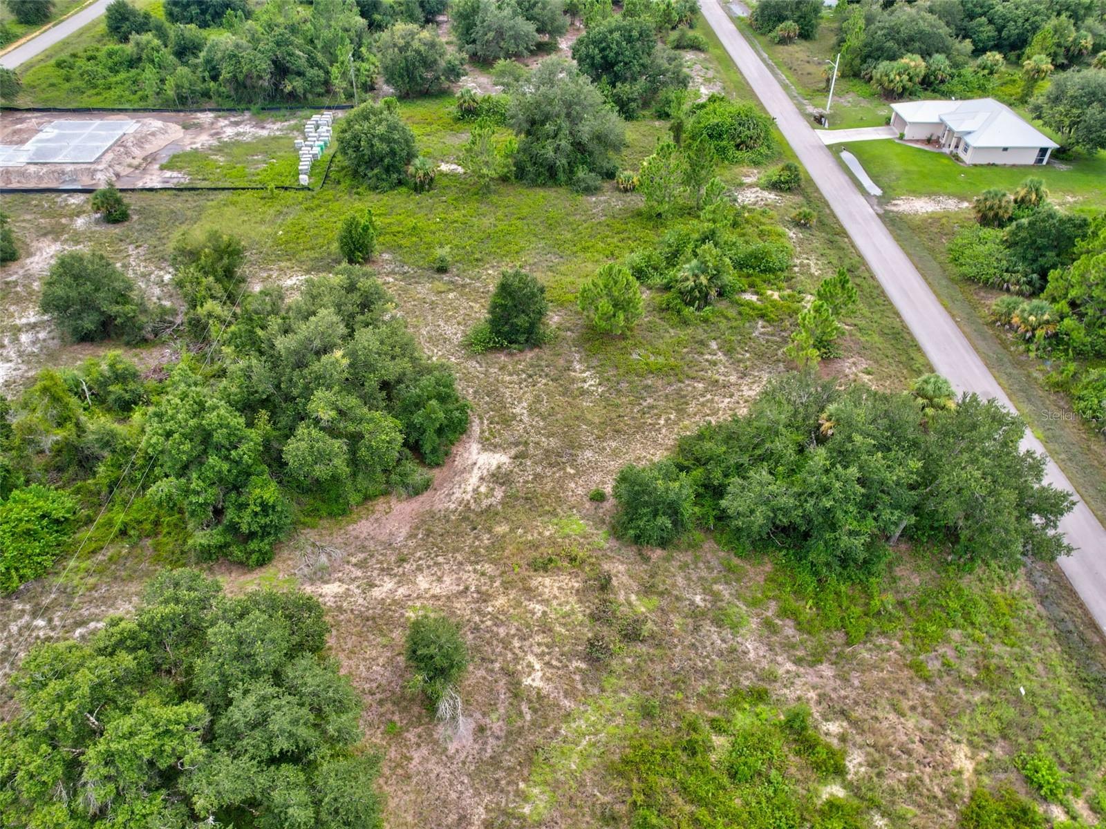 Image 4 of 6 For 1812 Leroy Avenue