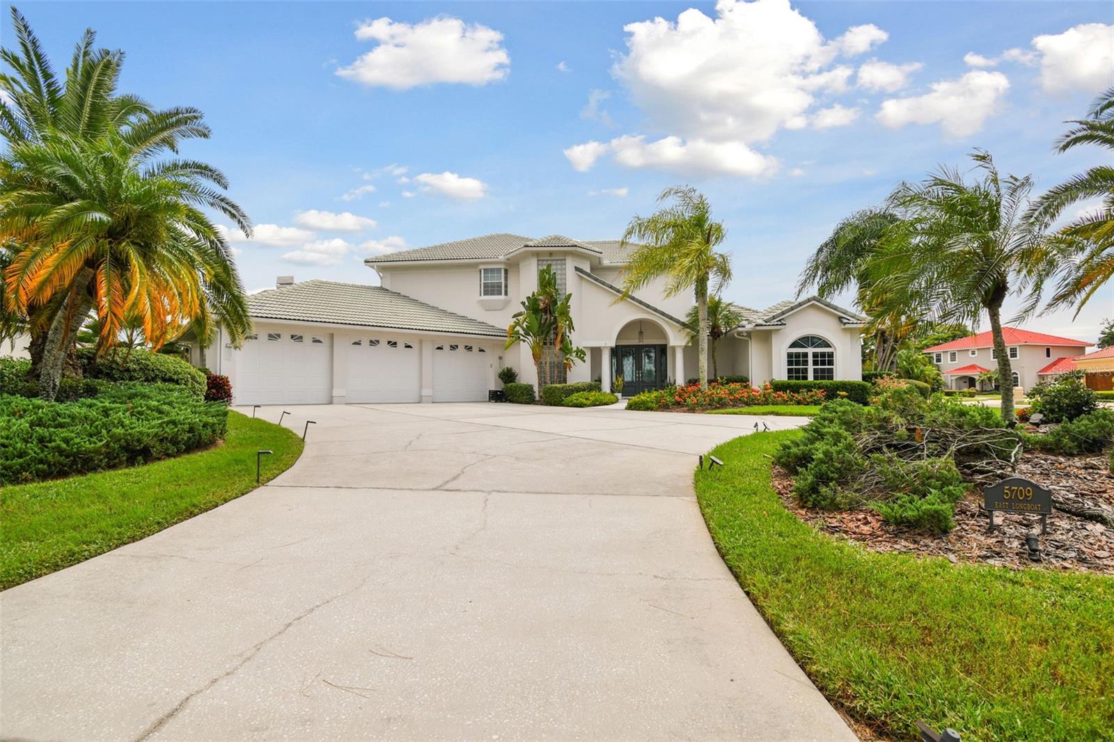 Listing photo id 3 for 5709 Longboat Boulevard