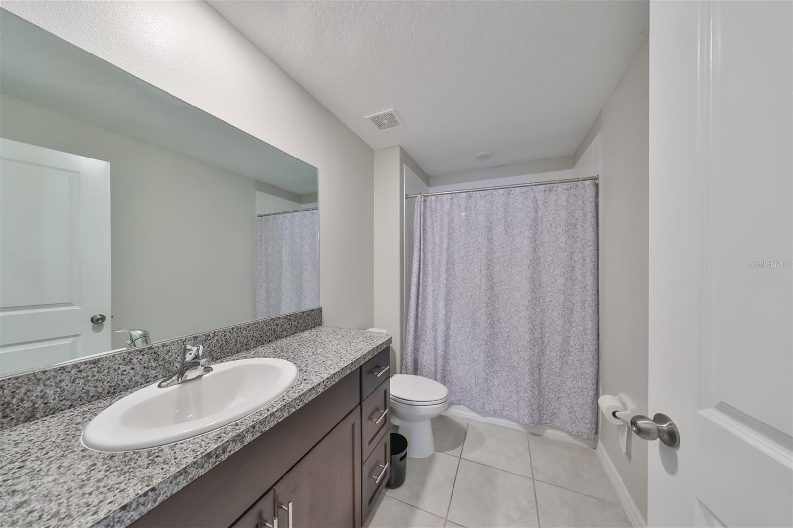 Listing photo id 26 for 9316 Channing Hill Drive