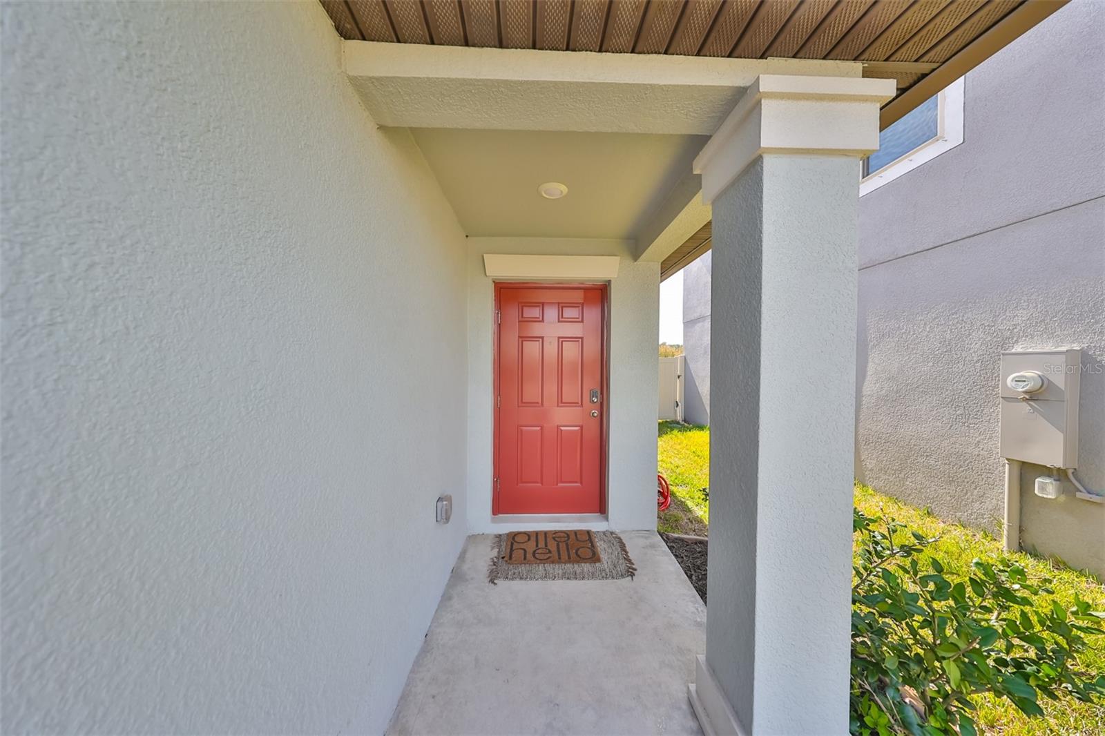 Listing photo id 4 for 9316 Channing Hill Drive