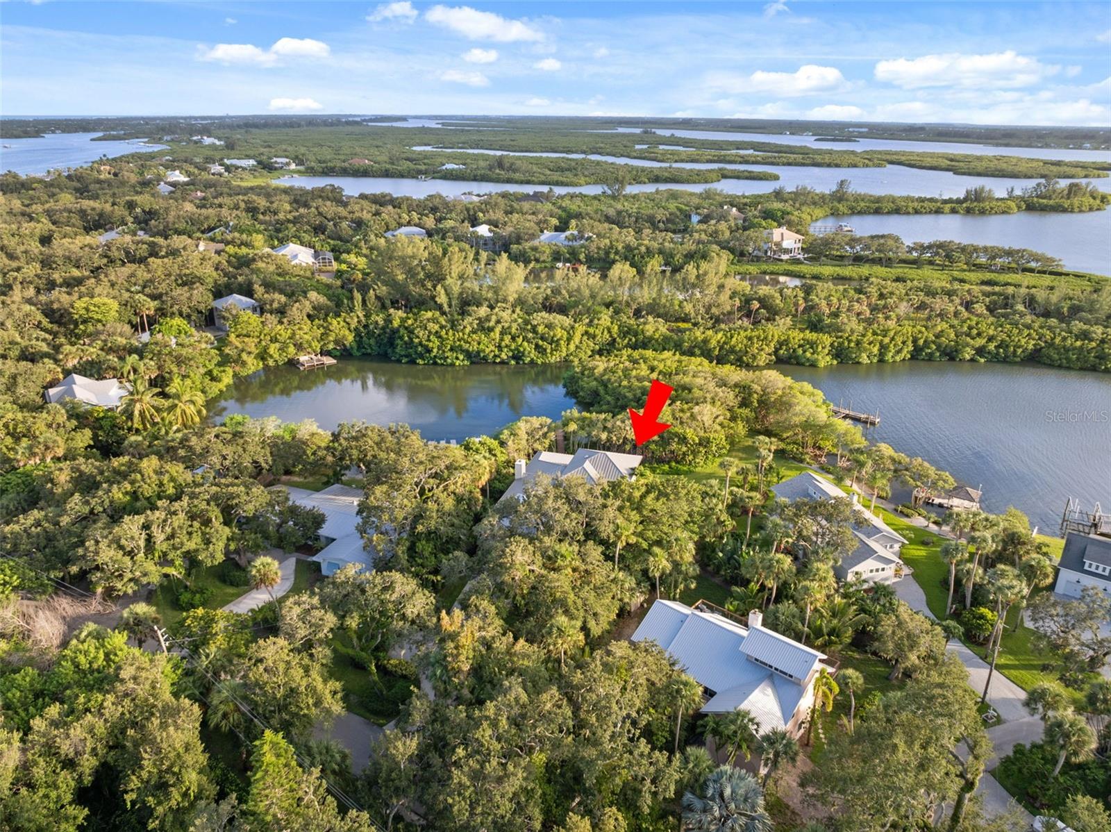 Image 37 of 52 For 395 Live Oak Drive