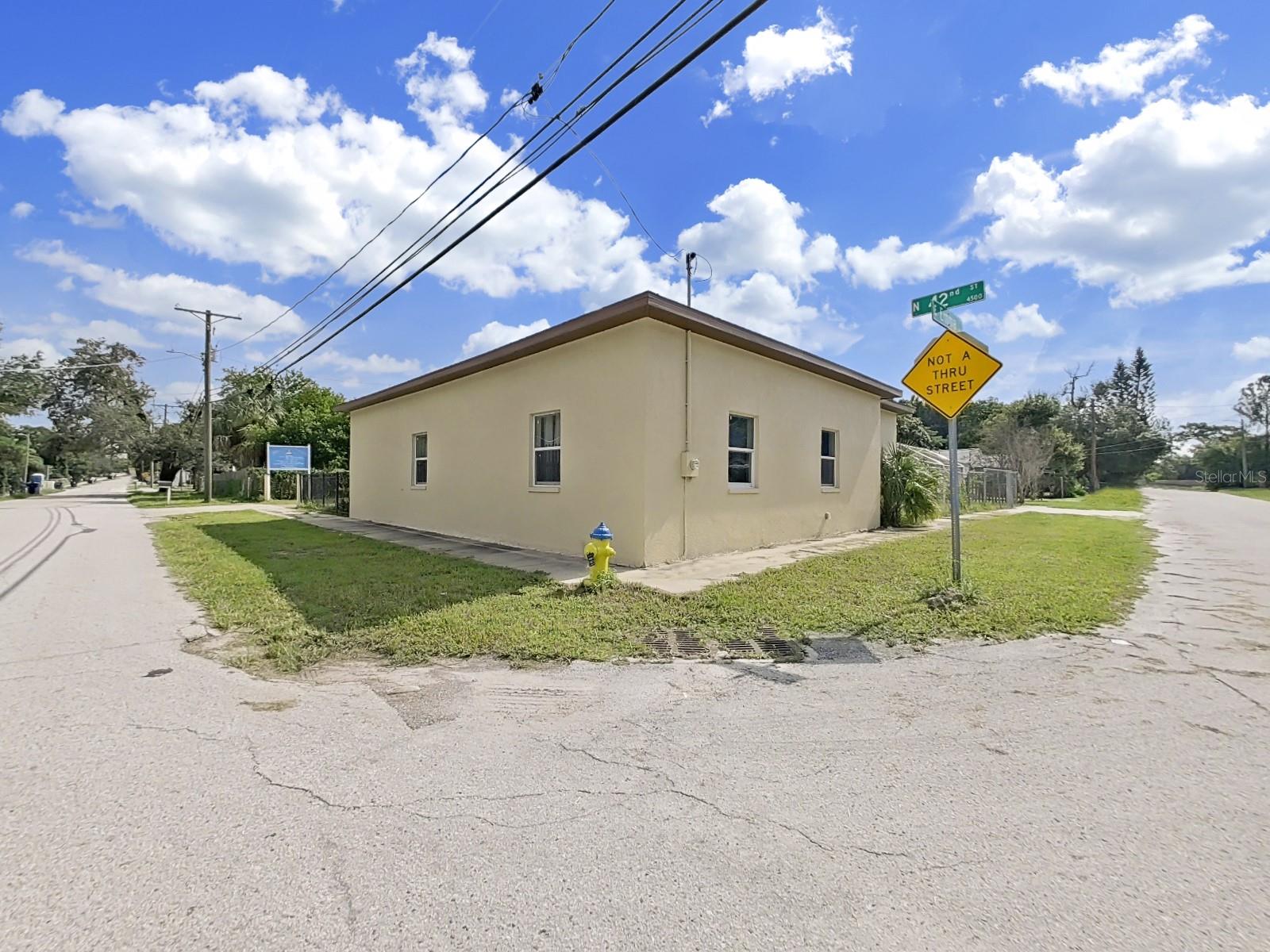 Image 36 of 51 For 4501 42nd Street
