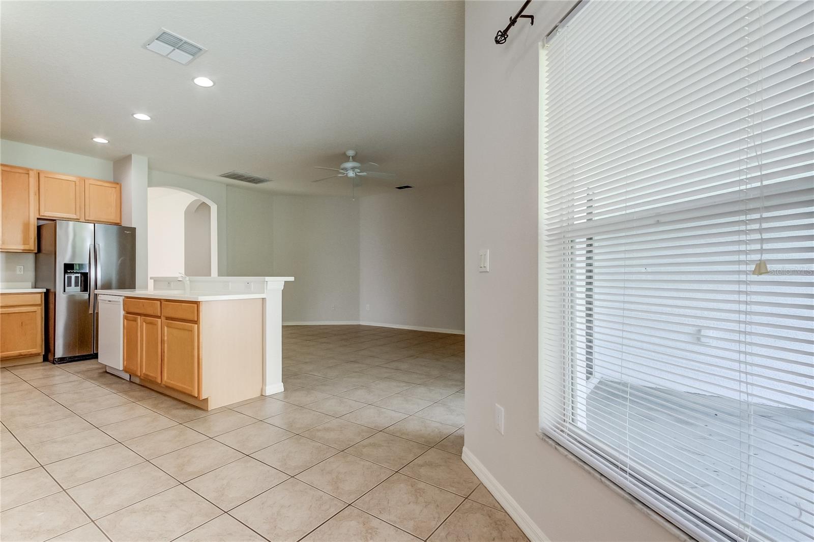 Image 15 of 82 For 23901 Coral Ridge Lane