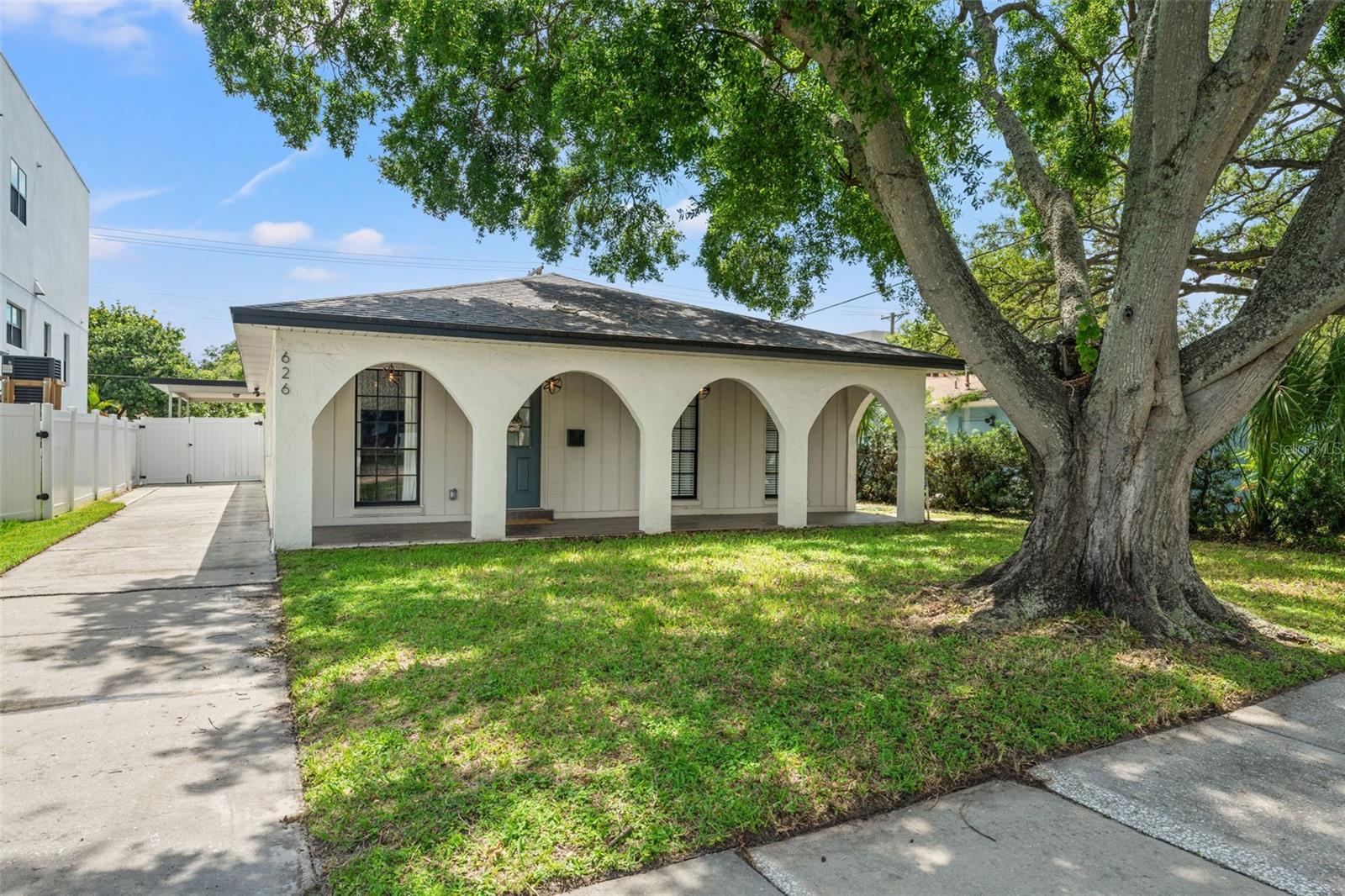 Details for 626 Davis Boulevard, TAMPA, FL 33606