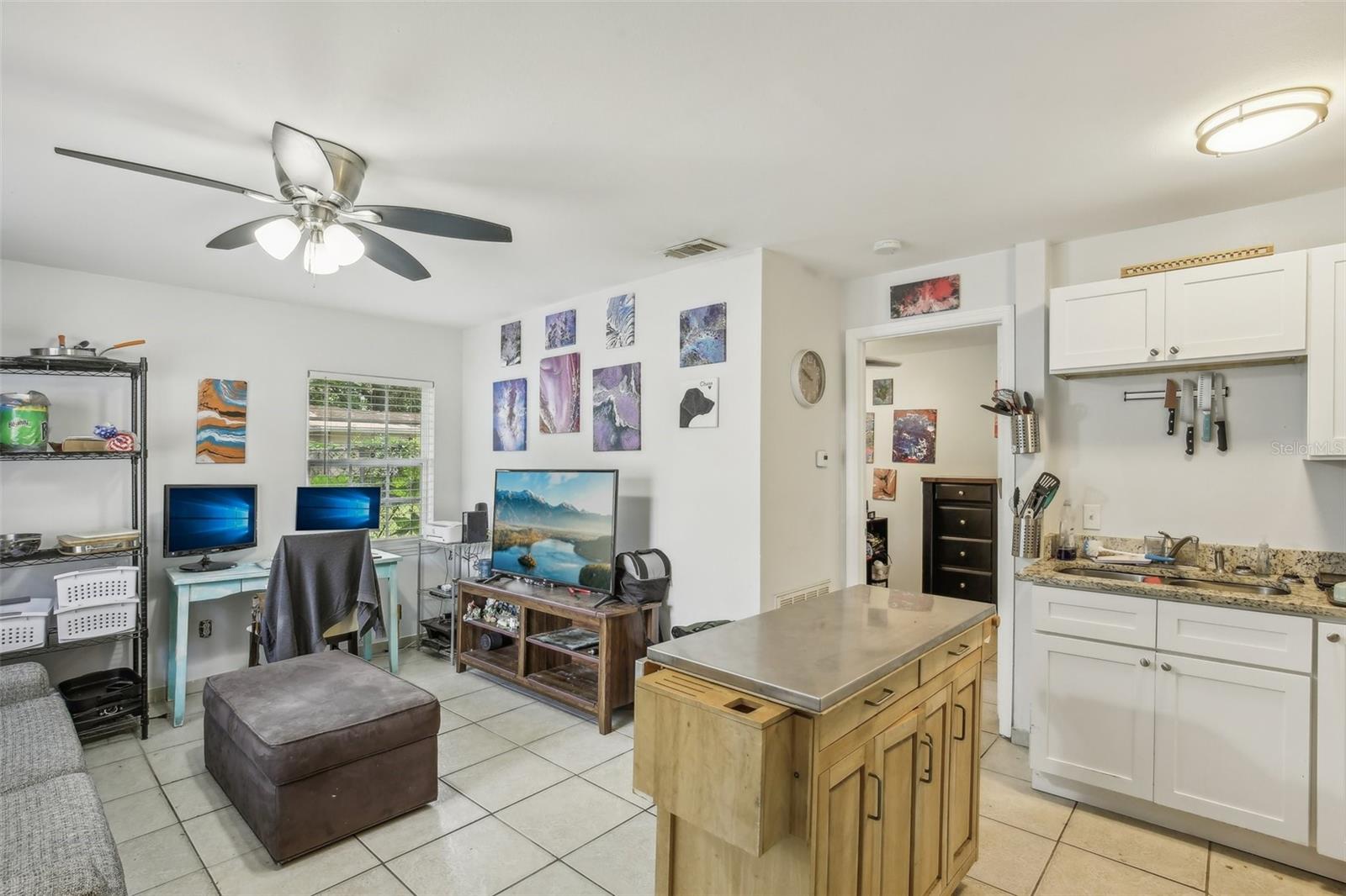 Listing photo id 28 for 8316 10th Street