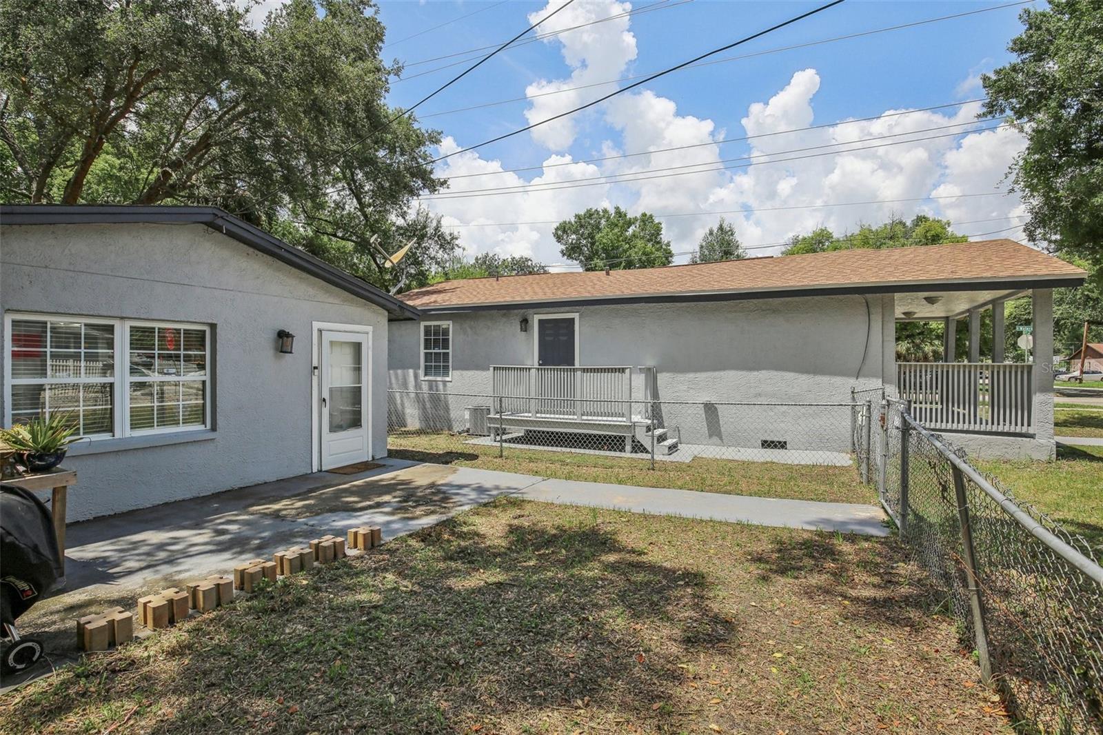 Listing photo id 34 for 8316 10th Street