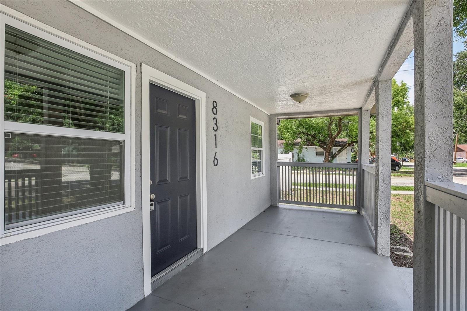 Listing photo id 2 for 8316 10th Street