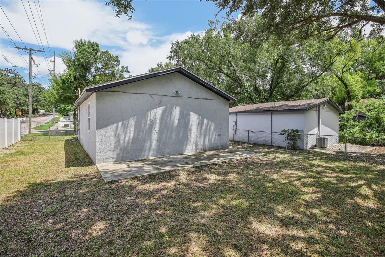 Listing photo id 38 for 8316 10th Street