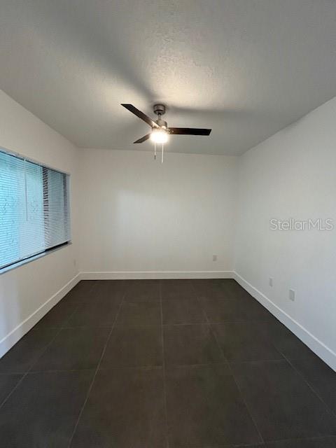 Image 16 of 38 For 13502 Palmwood Lane 13502