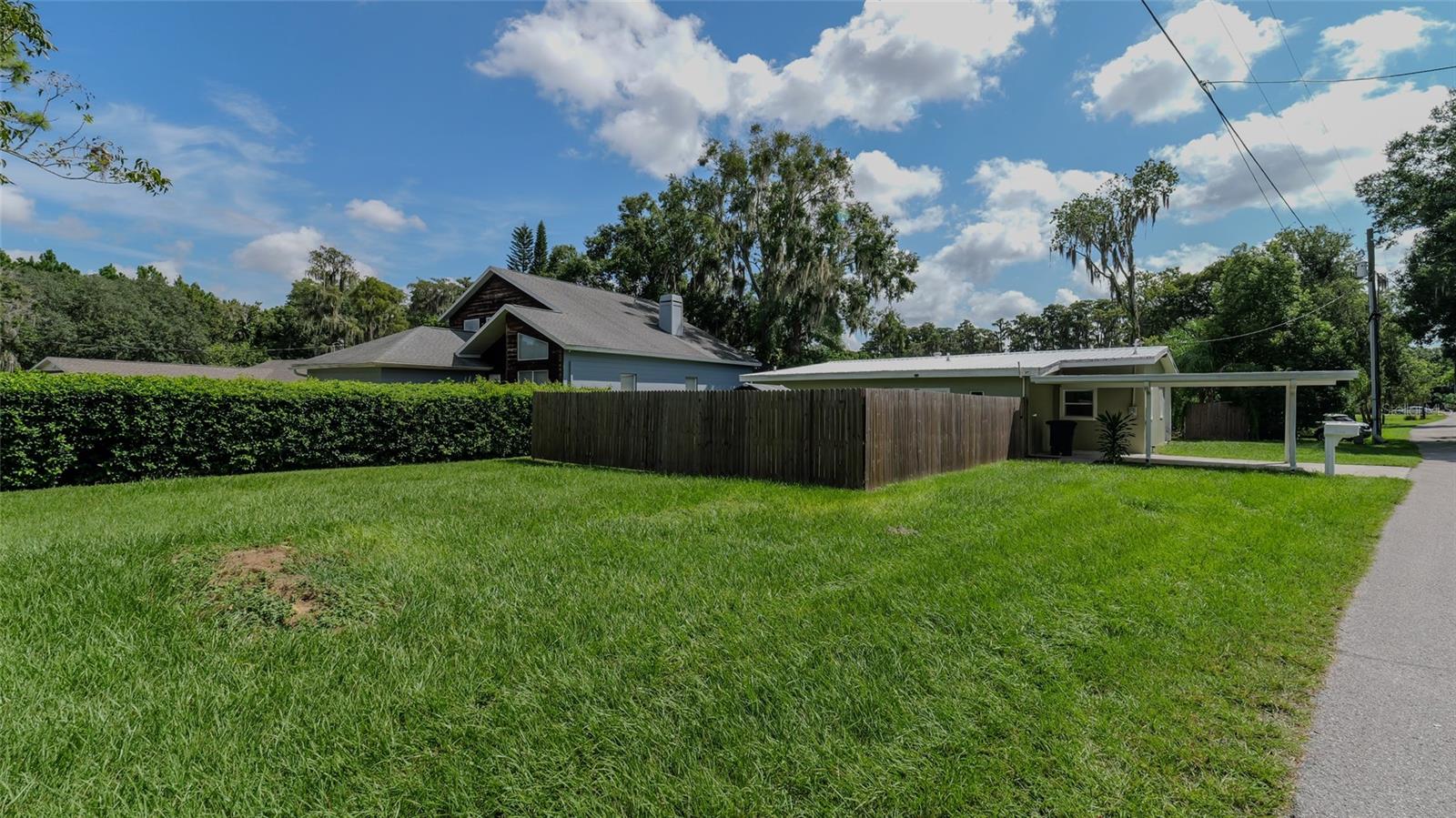 Image 27 of 35 For 20605 Preston Lane