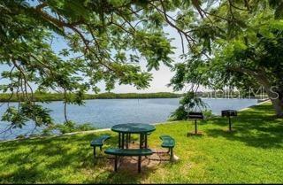 Listing photo id 53 for 611 Destiny Dr, Unit #301  301