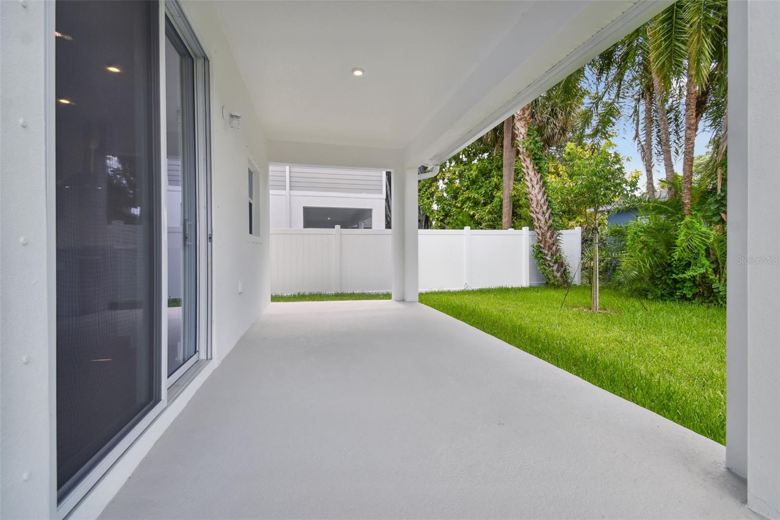 Image 60 of 61 For 210 Janette Avenue