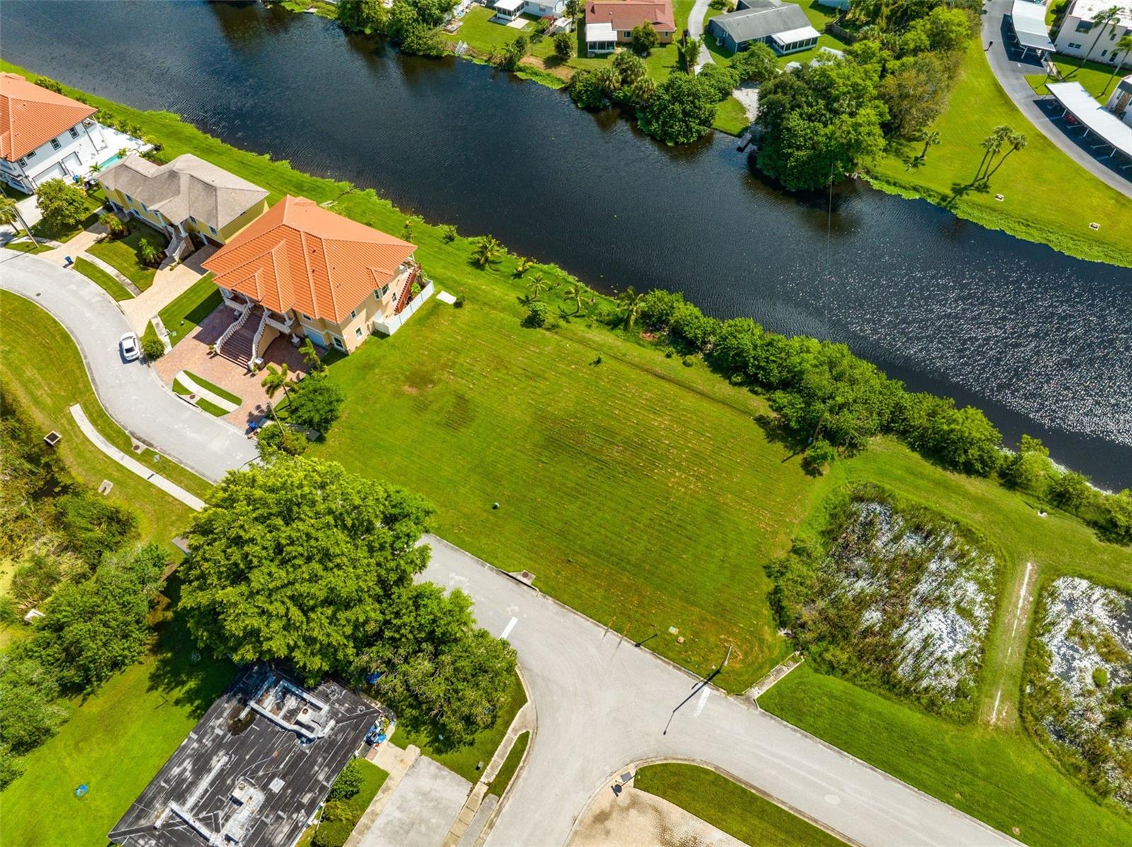 Details for 8215 Cheyenne Drive, SEMINOLE, FL 33777