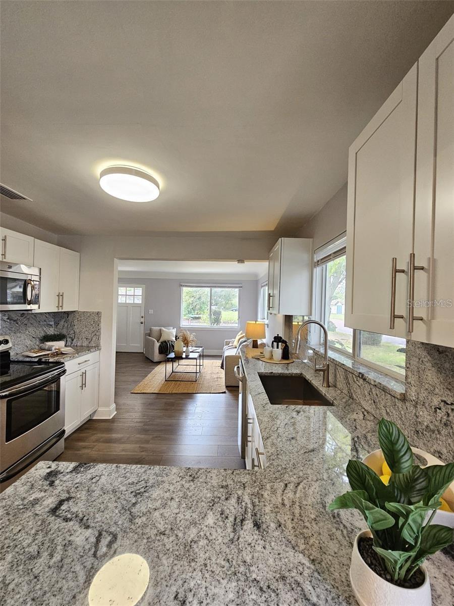 Image 21 of 47 For 3763 Dartmouth Avenue N