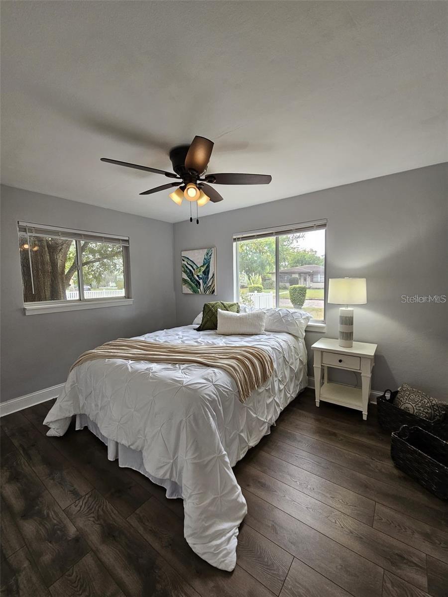 Image 35 of 47 For 3763 Dartmouth Avenue N