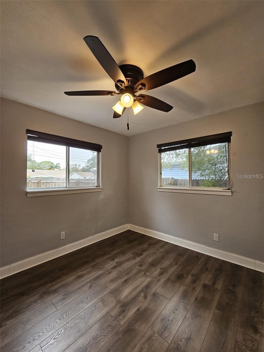 Image 41 of 47 For 3763 Dartmouth Avenue N