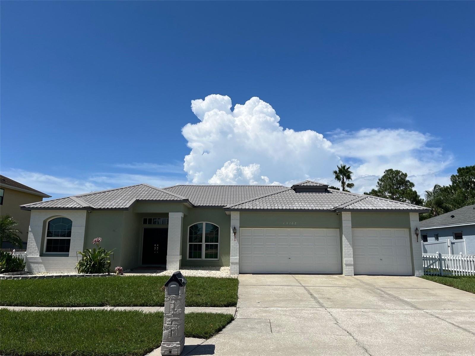 Details for 13102 Prestwick Drive, RIVERVIEW, FL 33579