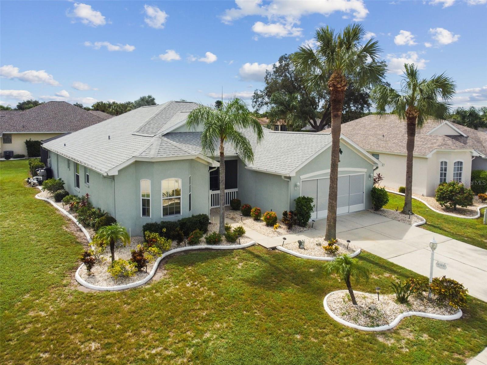 Listing photo id 58 for 1119 Villeroy Drive