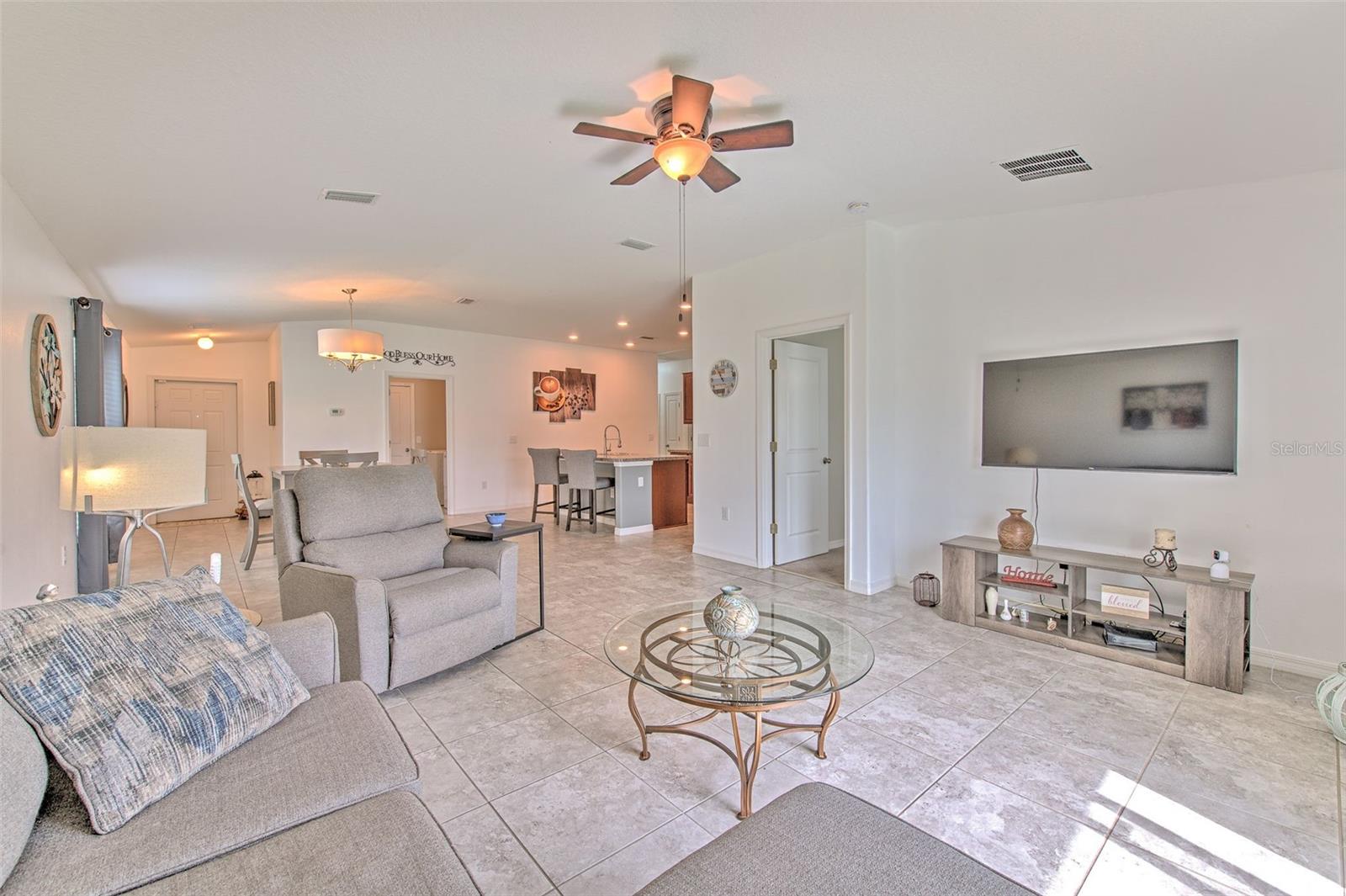 Listing photo id 9 for 12618 Sandpine Reserve Place