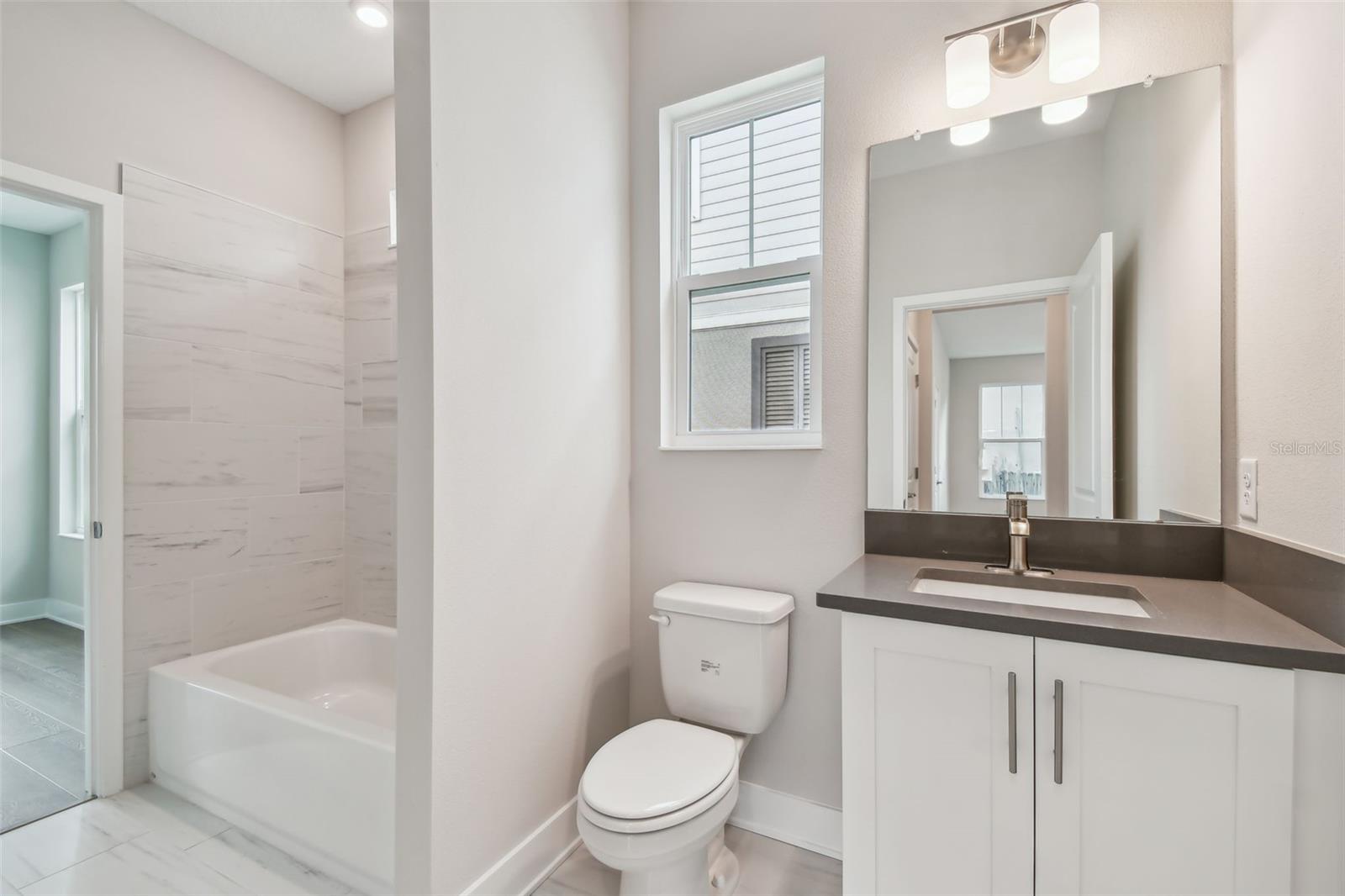 Image 21 of 64 For 759 48th Avenue N