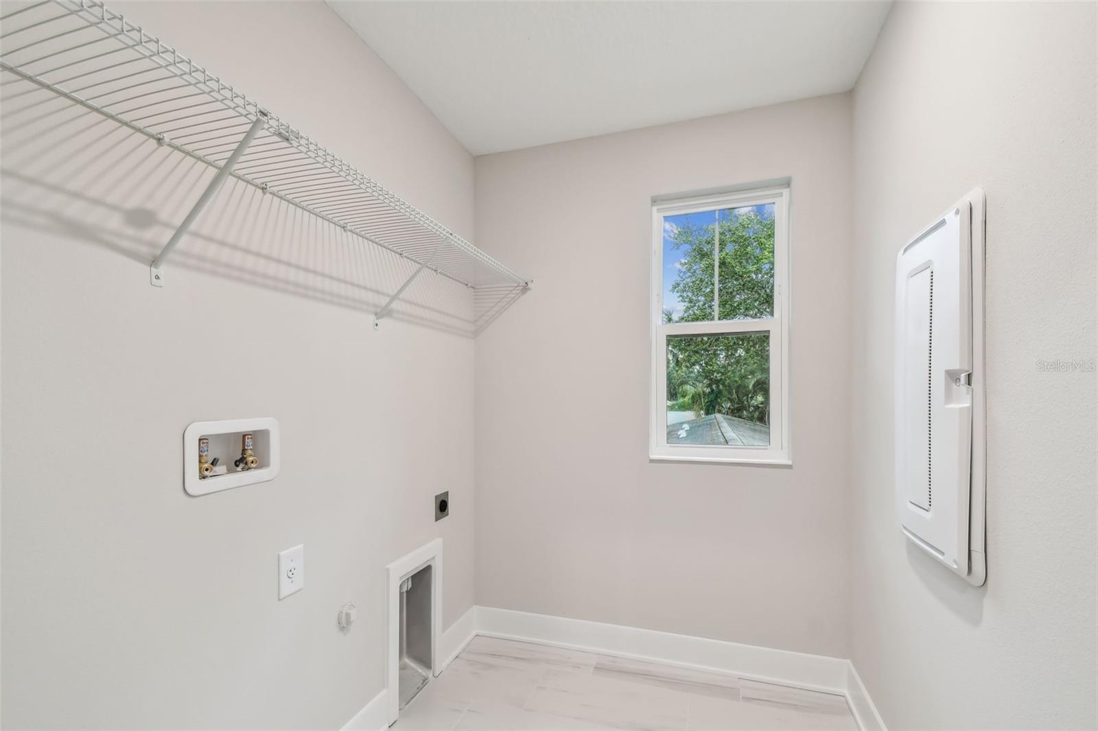 Image 41 of 64 For 759 48th Avenue N