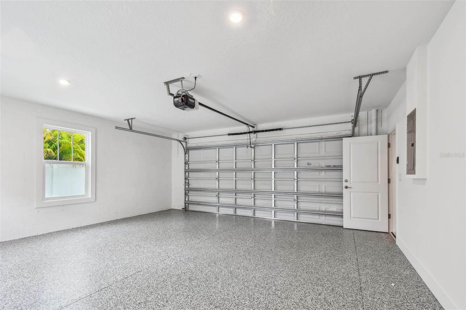 Image 45 of 64 For 759 48th Avenue N