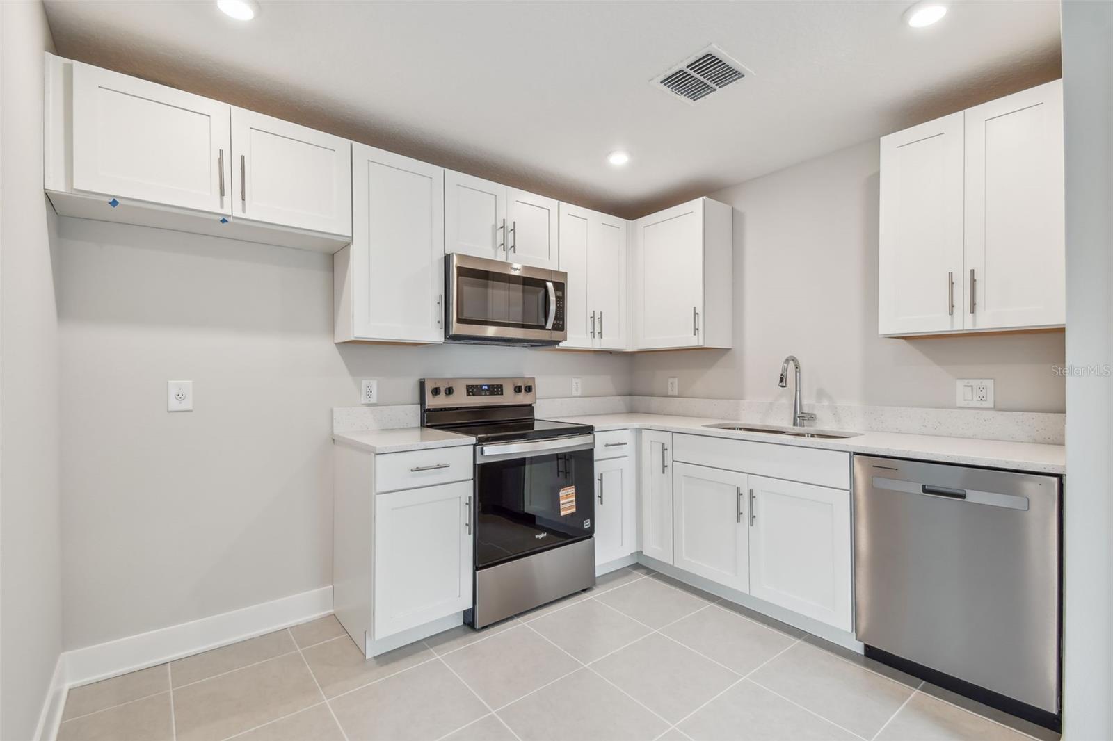 Image 52 of 64 For 759 48th Avenue N