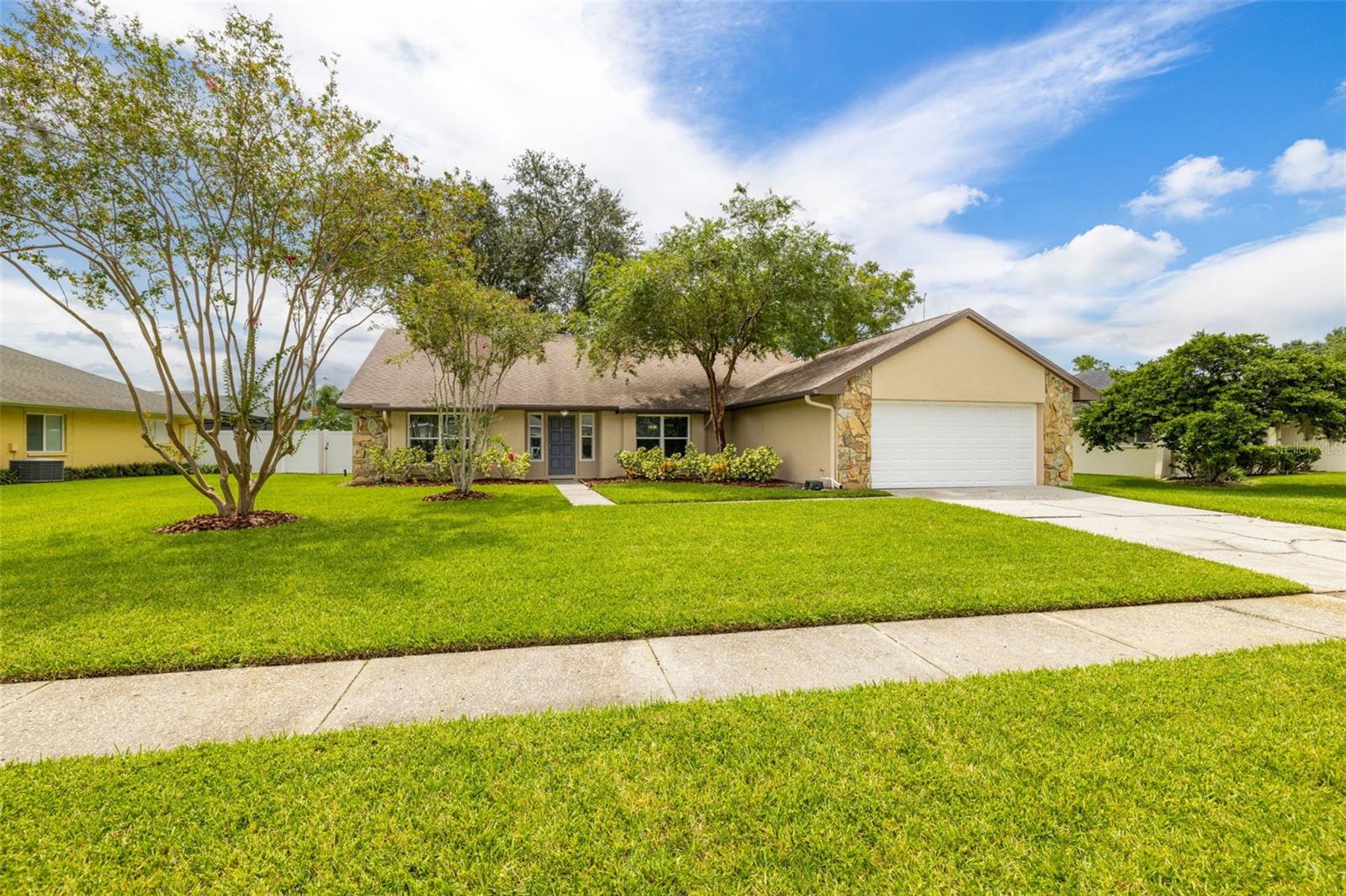 Details for 15019 Southfork Drive, TAMPA, FL 33624