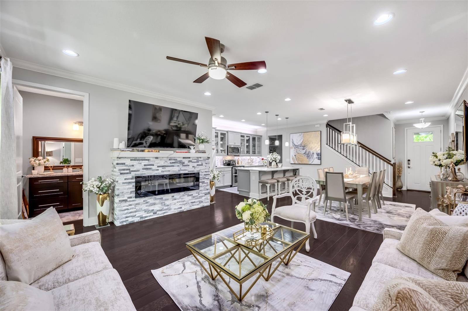 Listing photo id 6 for 17805 Stella Moon Place