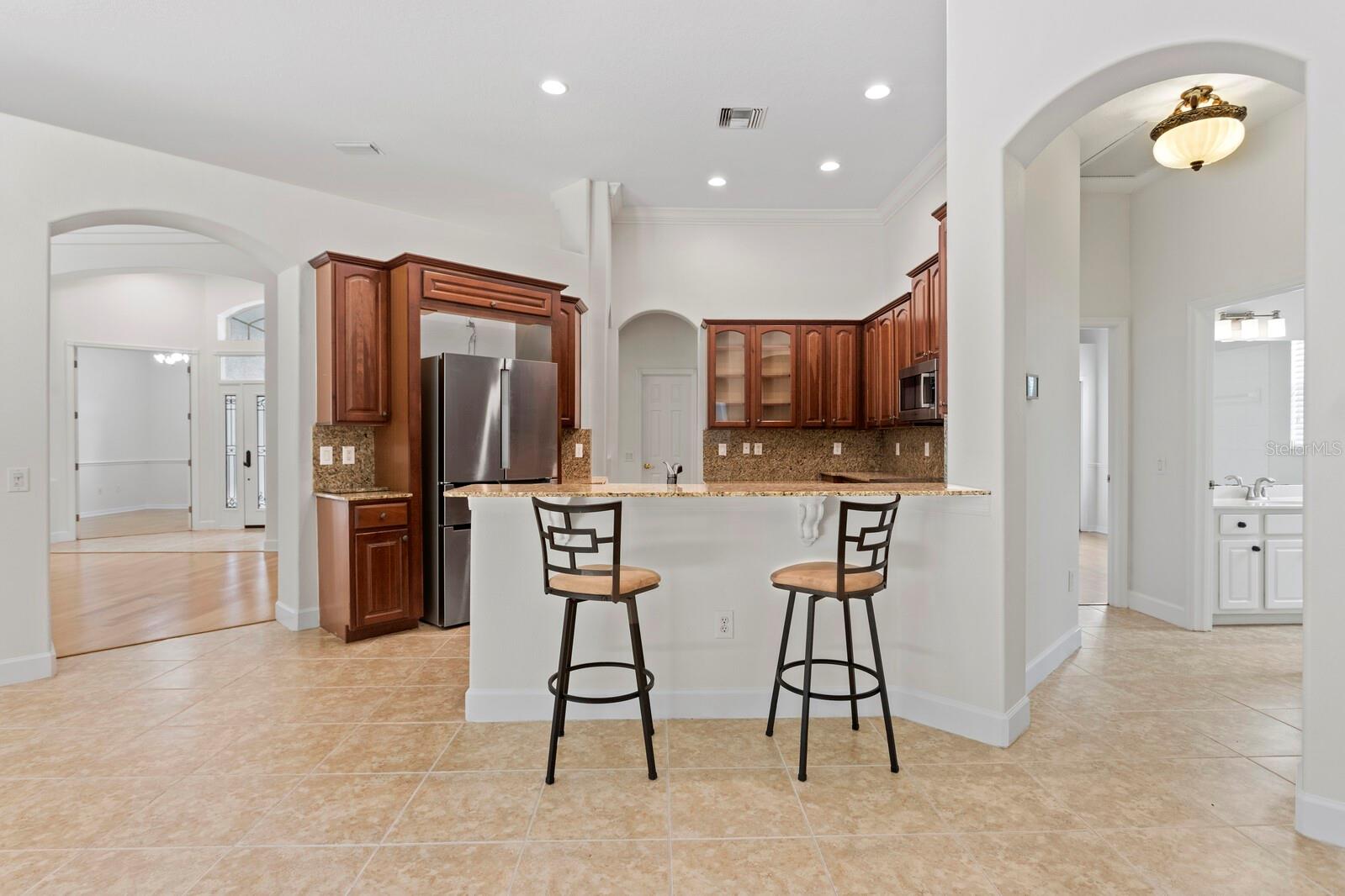 Listing photo id 9 for 17355 Emerald Chase Drive