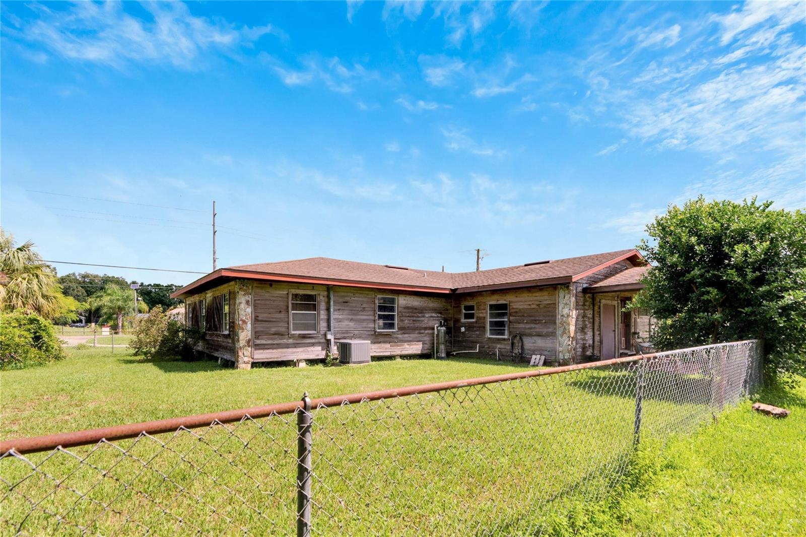 Listing photo id 63 for 1501 Trapnell Road