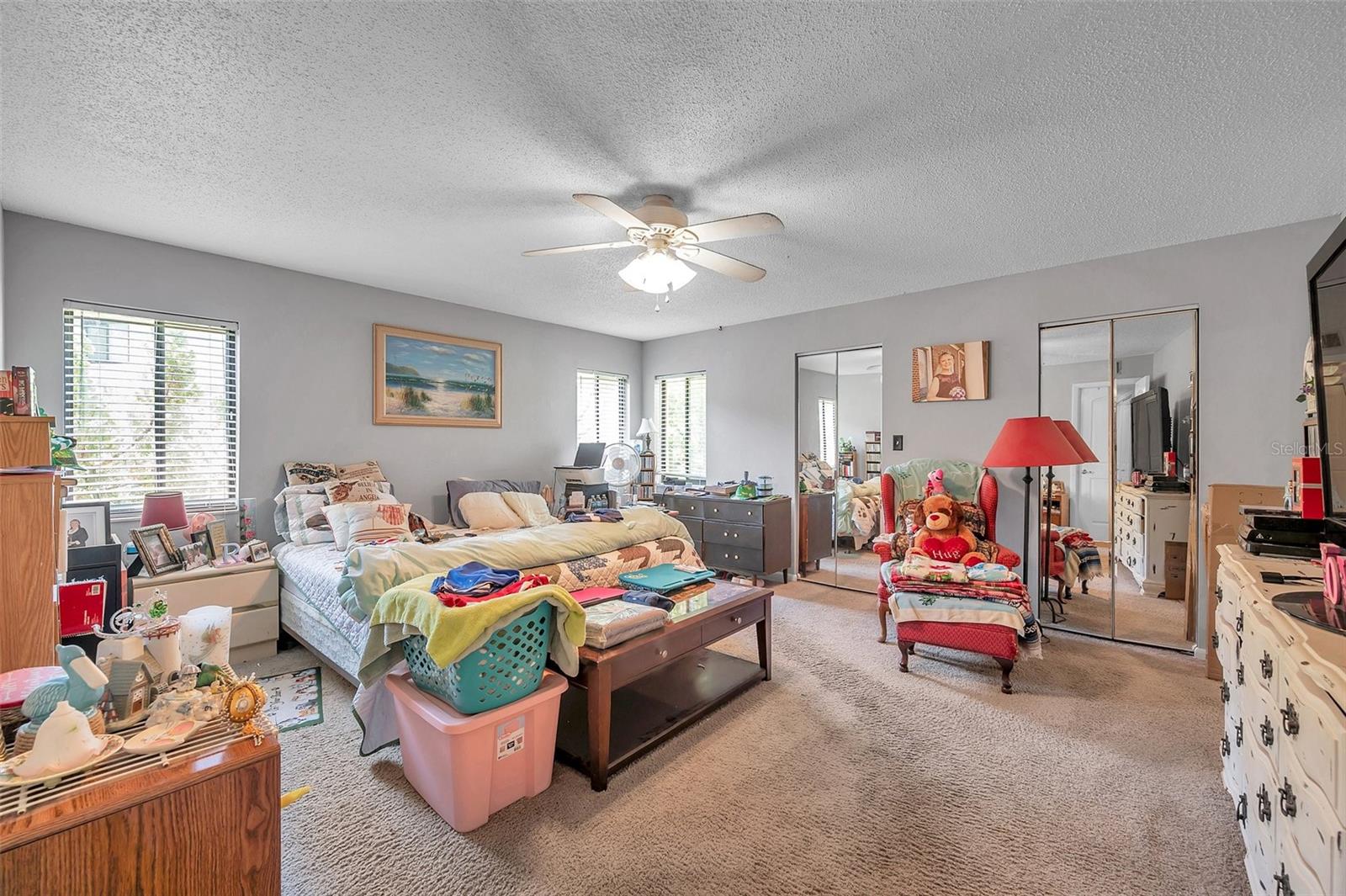 Image 13 of 33 For 2679 Sabal Springs Circle 102