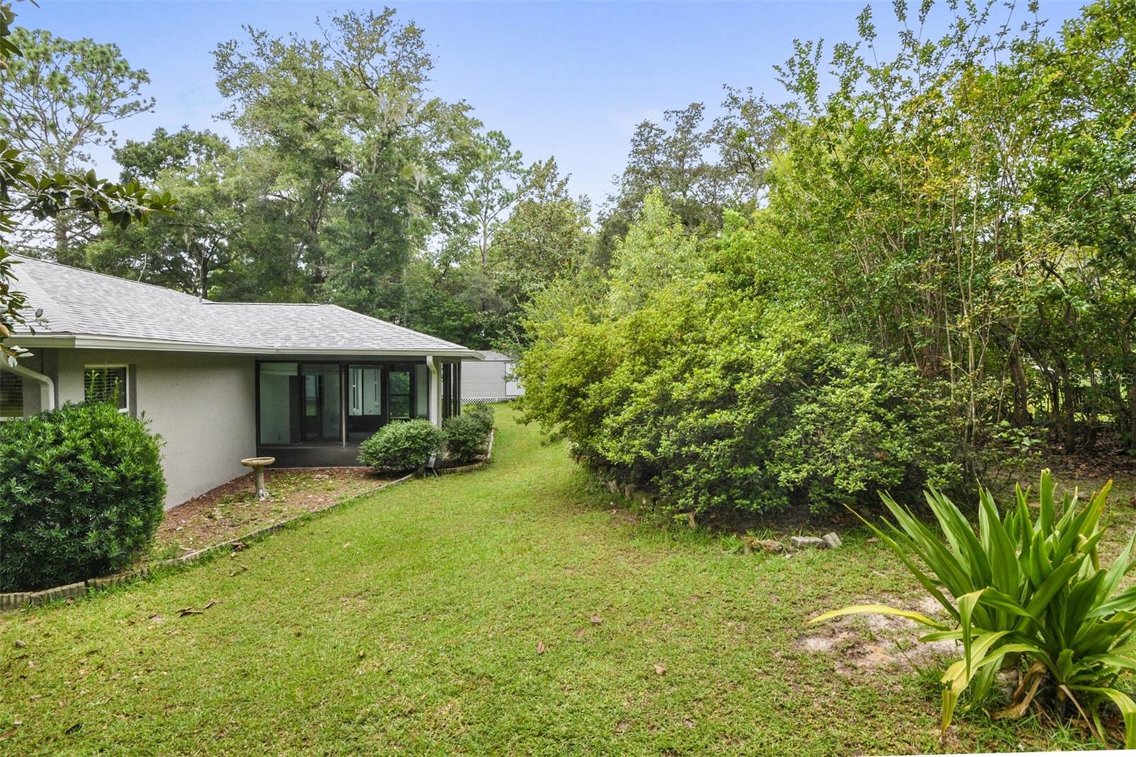 Listing photo id 14 for 1783 Beach Plum Drive