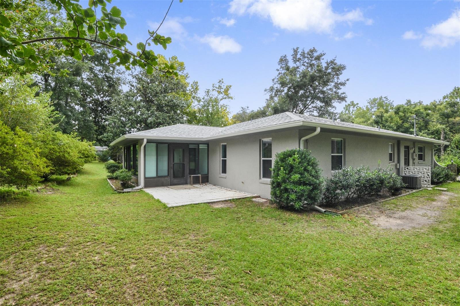 Listing photo id 17 for 1783 Beach Plum Drive