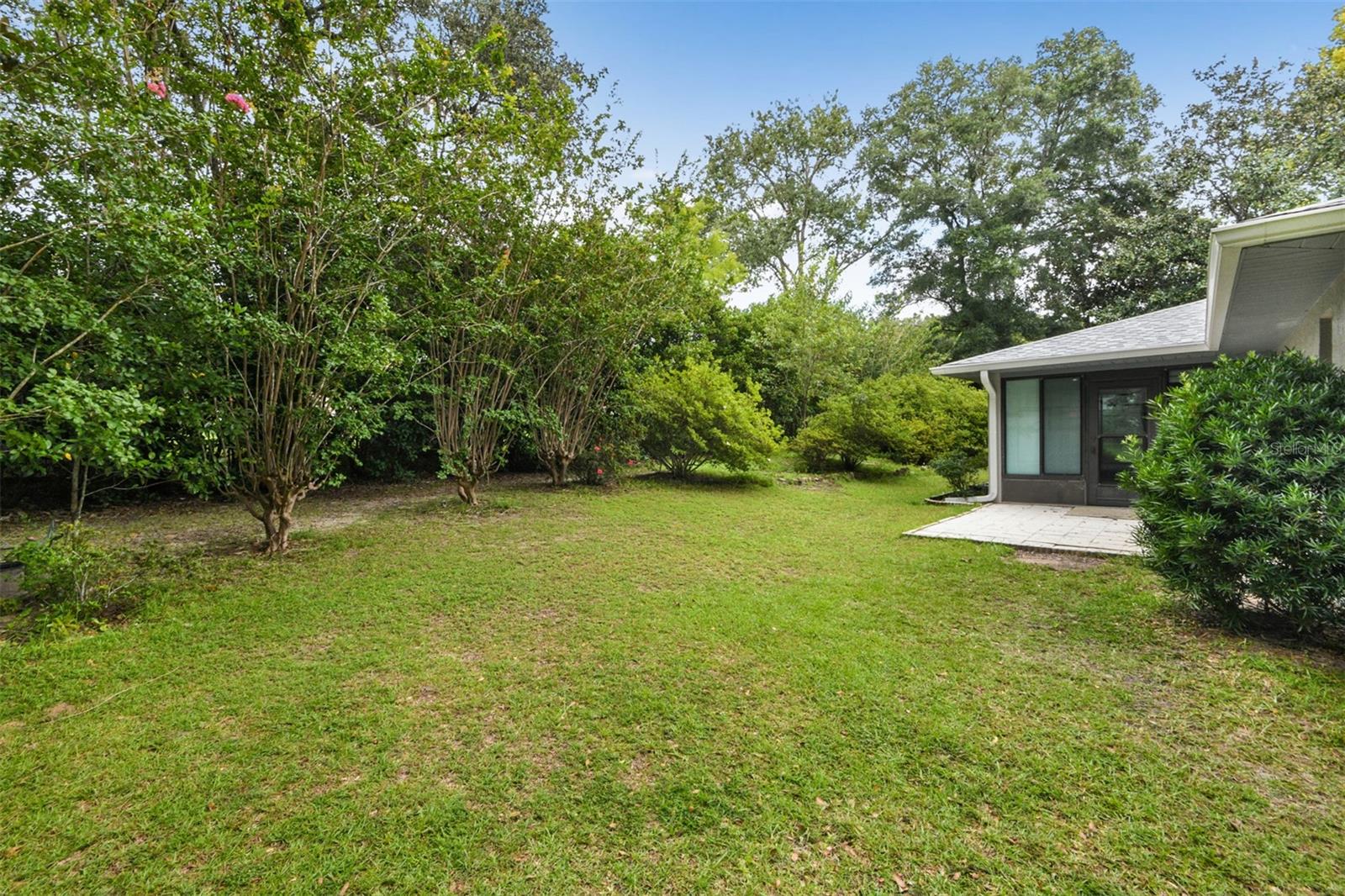 Listing photo id 18 for 1783 Beach Plum Drive