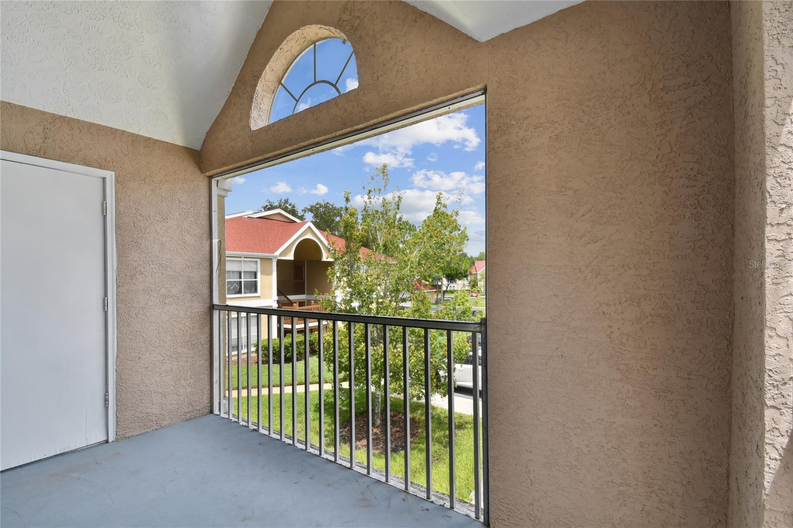 Listing photo id 50 for 9481 Highland Oak Drive 1615