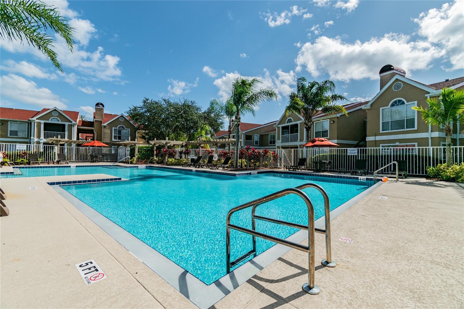 Listing photo id 74 for 9481 Highland Oak Drive 1615