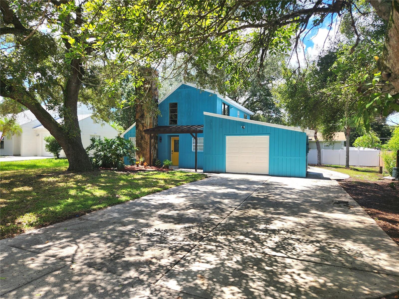 Details for 2412 Wells Avenue, SARASOTA, FL 34232