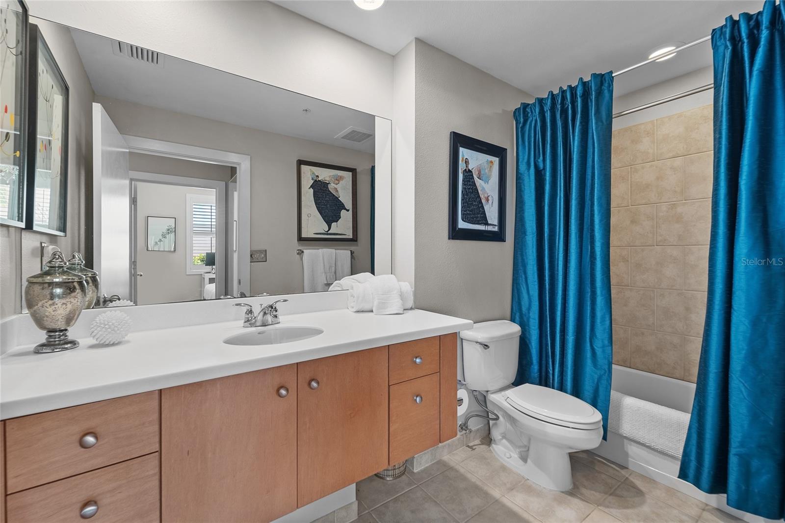 Listing photo id 8 for 1208 Kennedy Boulevard 912