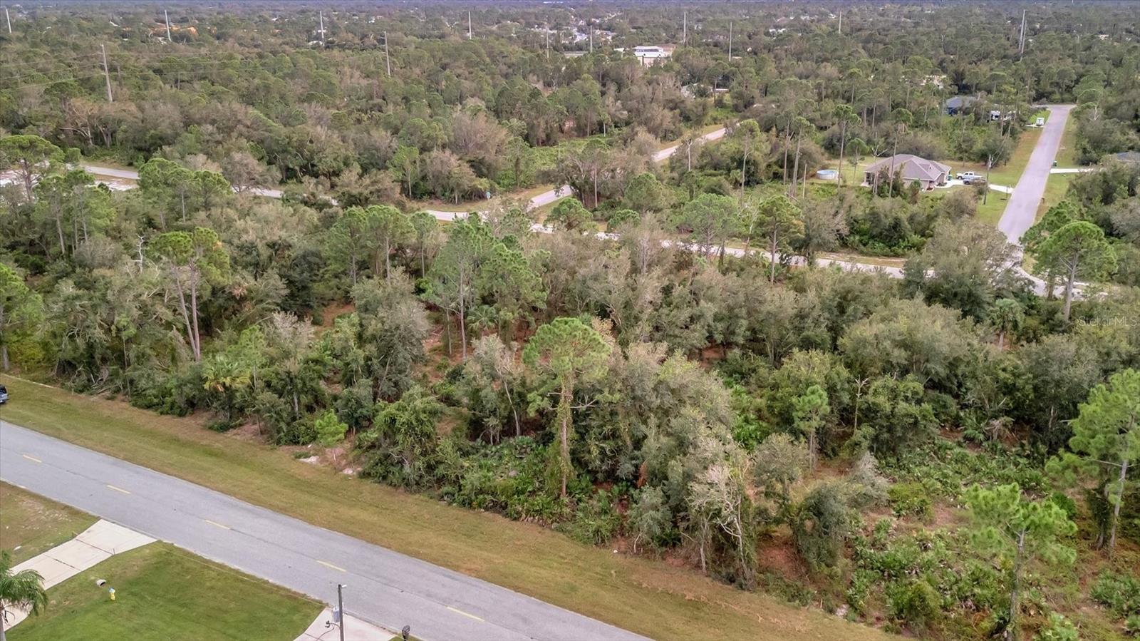 Image 9 of 20 For 21035 Hillsborough Boulevard